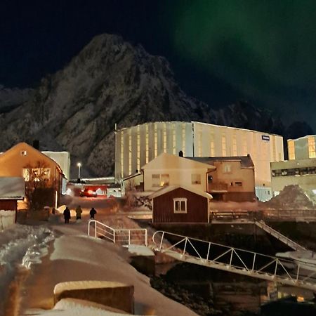 Apartament Kule Gule Huset Svolvær Zewnętrze zdjęcie