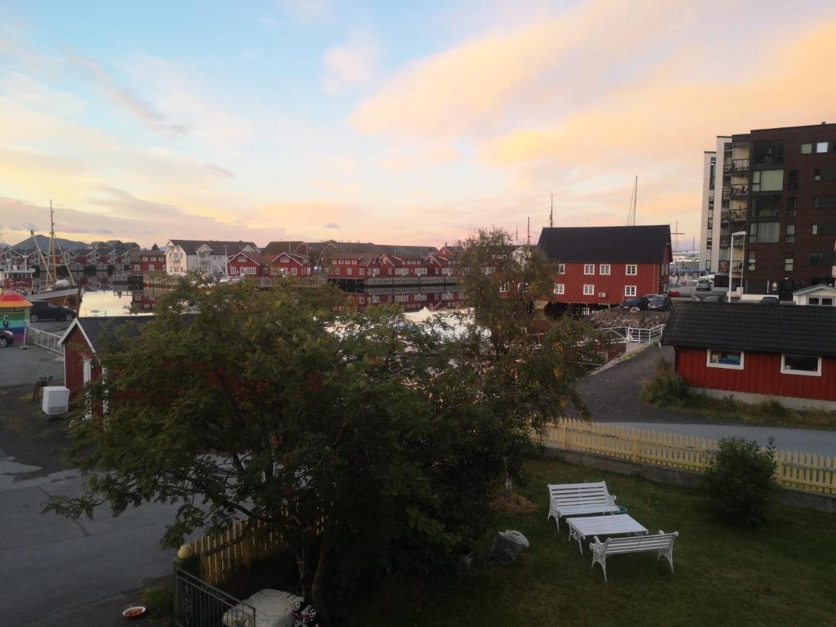 Apartament Kule Gule Huset Svolvær Zewnętrze zdjęcie